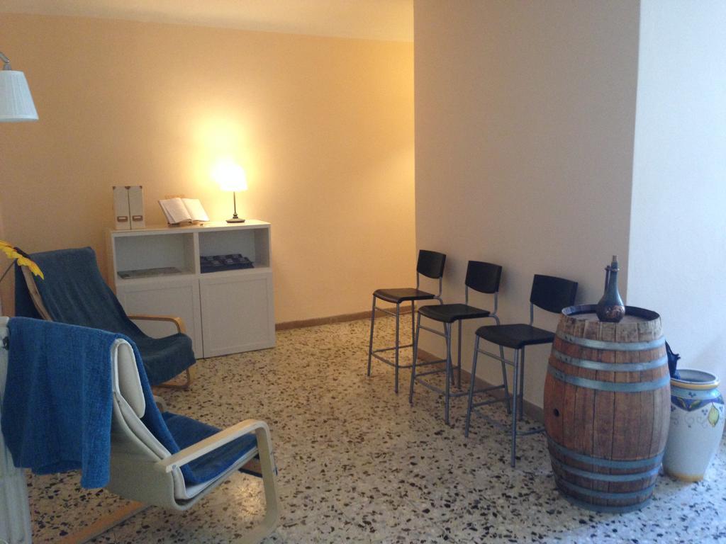 Guest House Be Happy! Florence Ngoại thất bức ảnh
