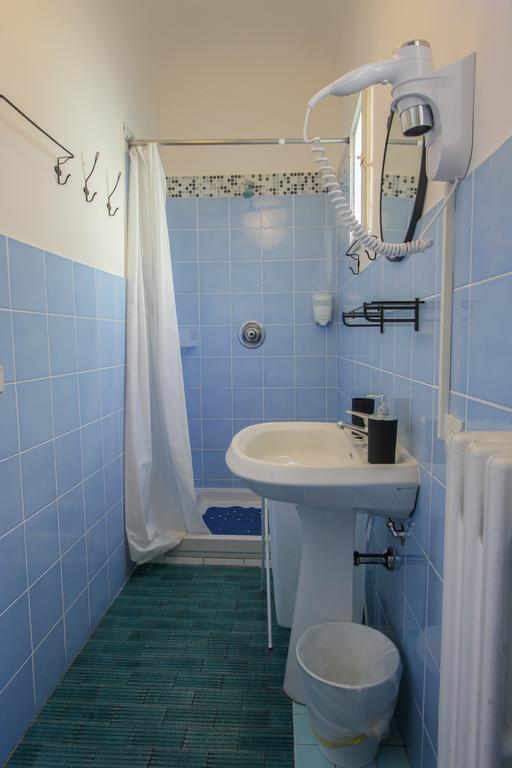 Guest House Be Happy! Florence Ngoại thất bức ảnh