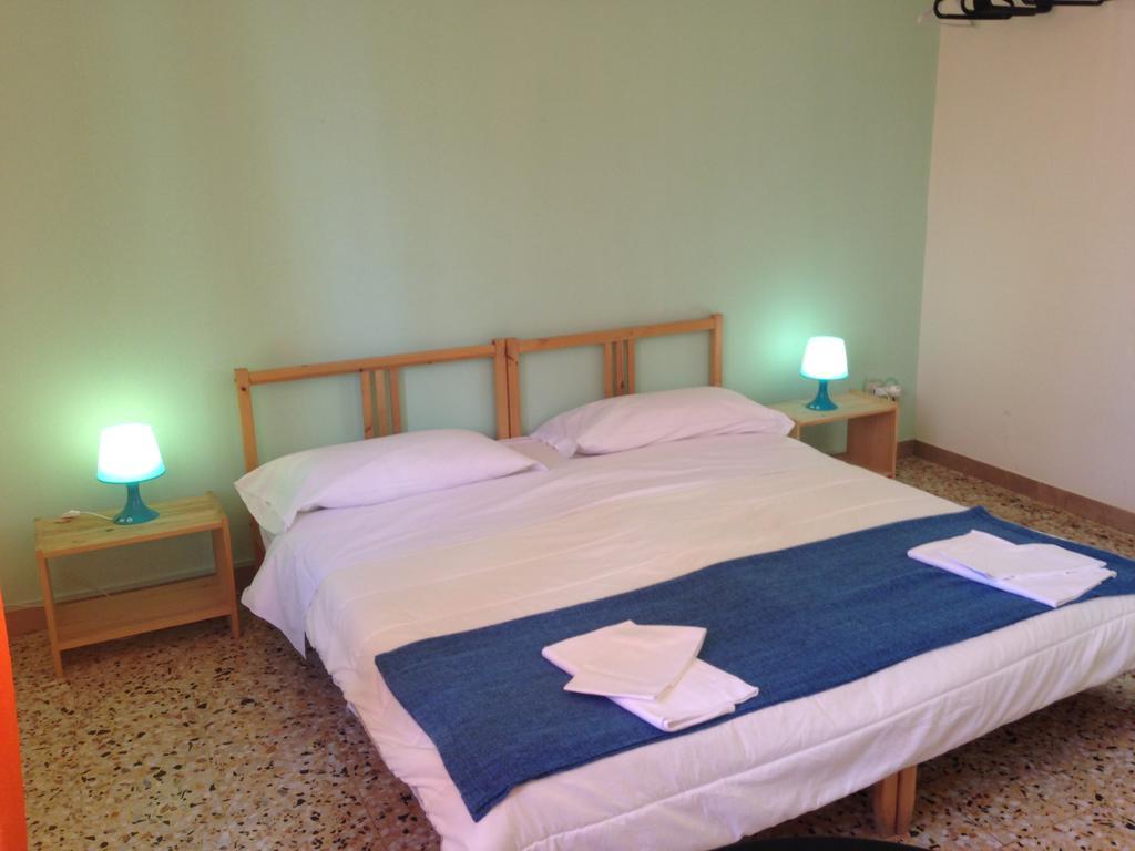 Guest House Be Happy! Florence Ngoại thất bức ảnh